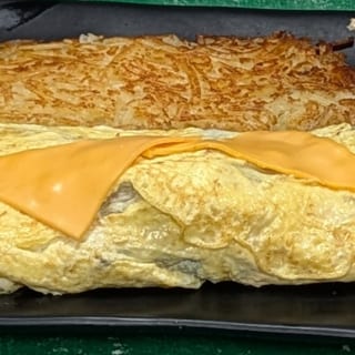 CHEESE OMELETTE